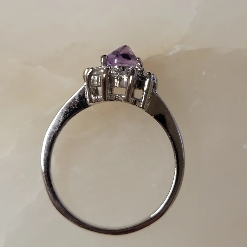 Gorgeous Amethyst Halo Flower Ring Cluster Faceted Gemstone